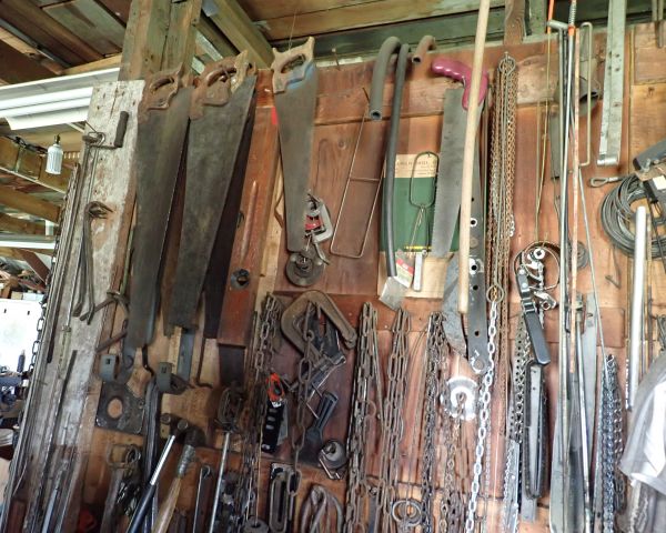 Auction listing photo