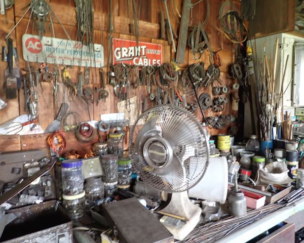Auction listing photo