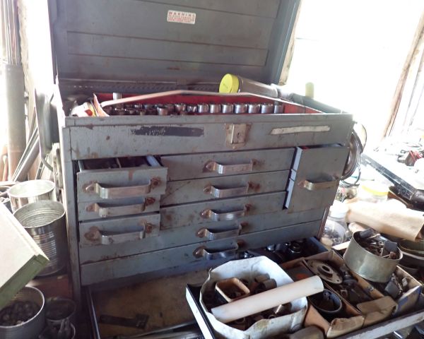 Auction listing photo