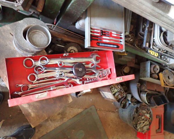Auction listing photo