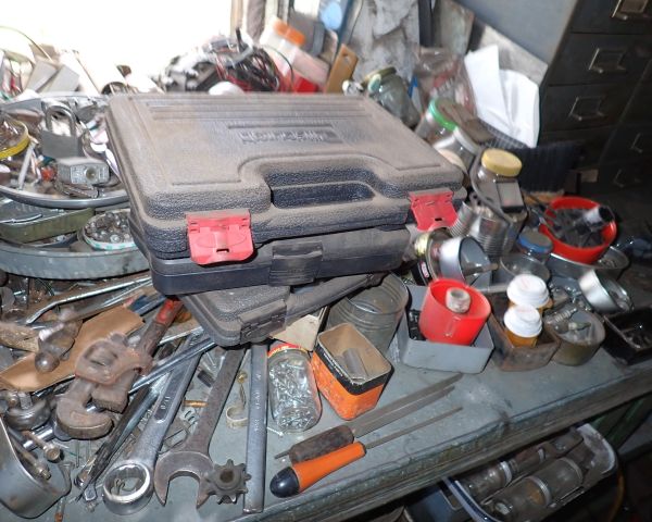 Auction listing photo
