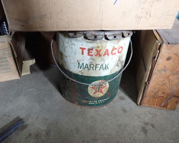 Auction listing photo