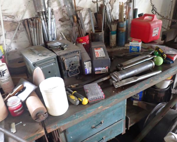 Auction listing photo