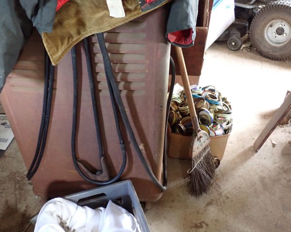 Auction listing photo