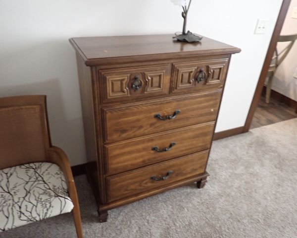 Auction listing photo