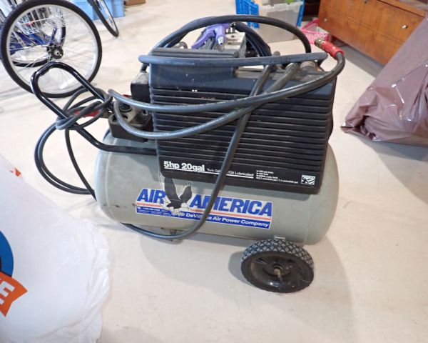 Auction listing photo