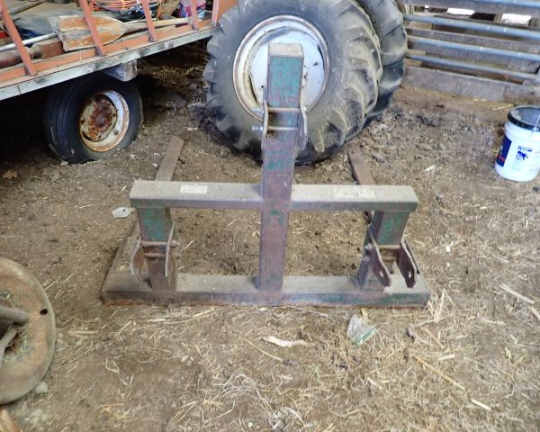 Auction listing photo