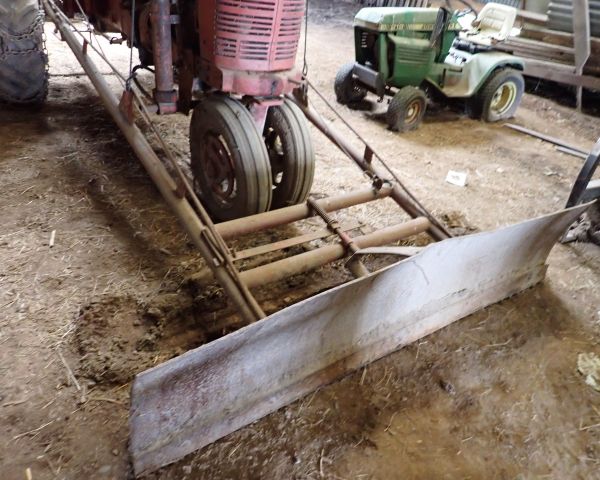 Auction listing photo