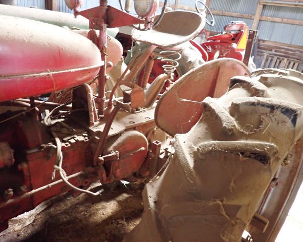 Auction listing photo