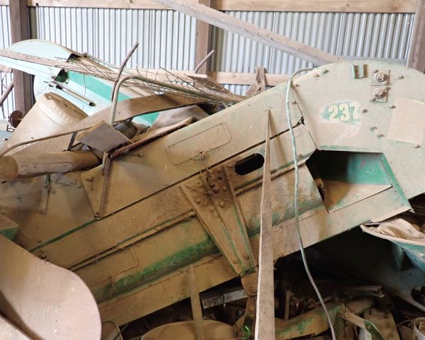 Auction listing photo
