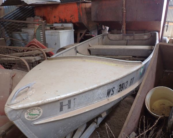 Auction listing photo