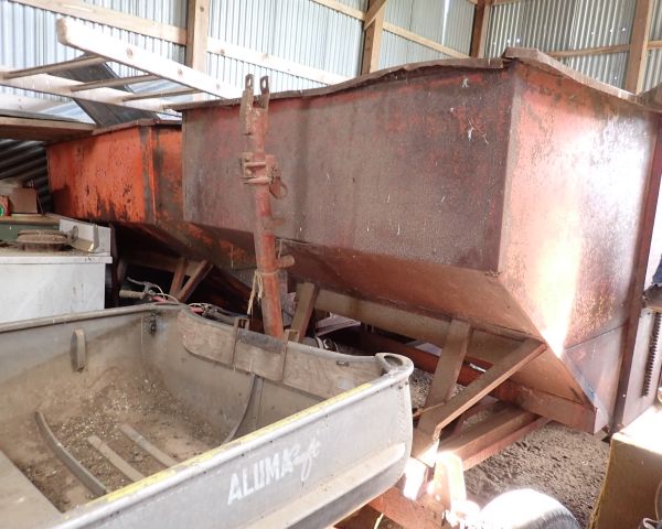 Auction listing photo