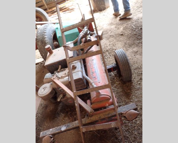 Auction listing photo