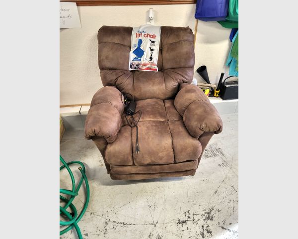 auction image