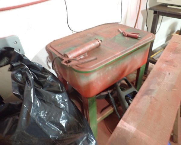 Auction listing photo