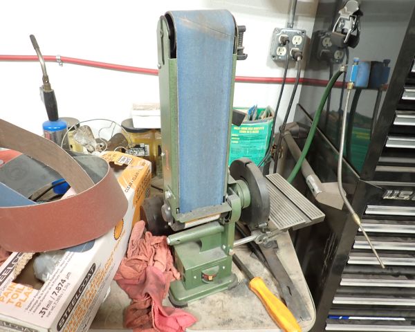 Auction listing photo