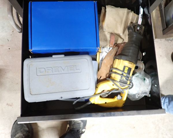 Auction listing photo