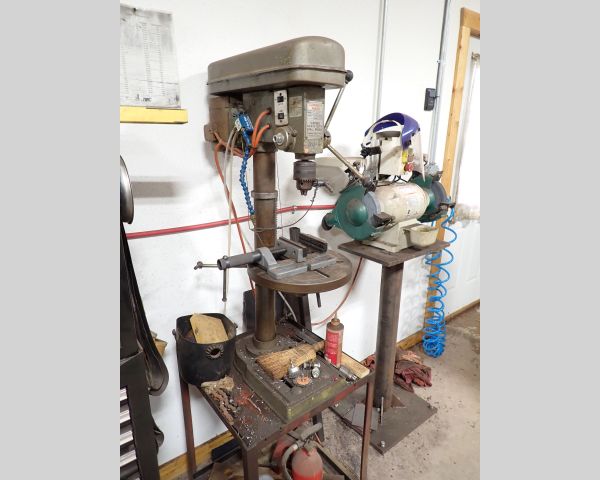 Auction listing photo