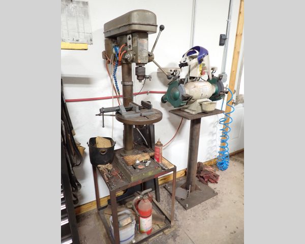 Auction listing photo