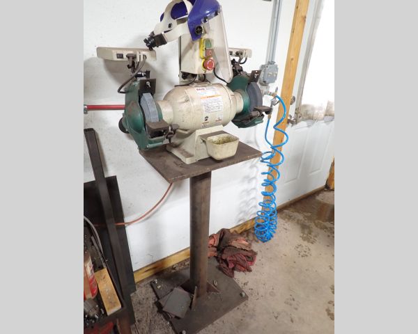 Auction listing photo