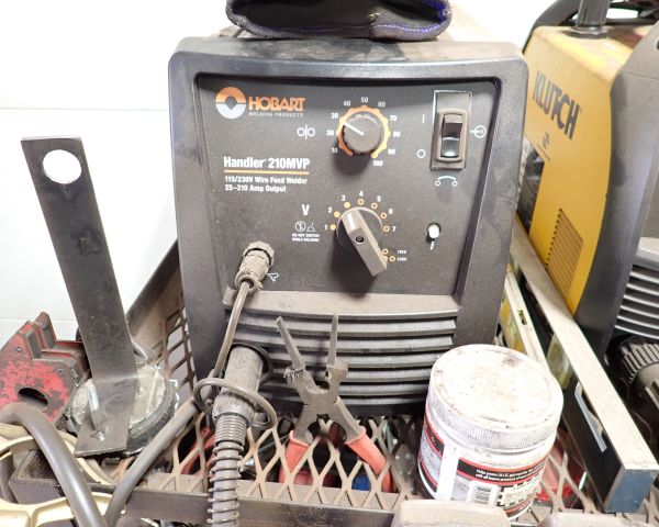 Auction listing photo