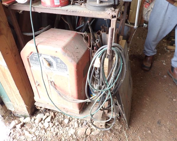 Auction listing photo
