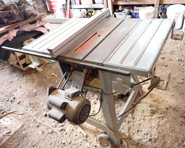 Auction listing photo