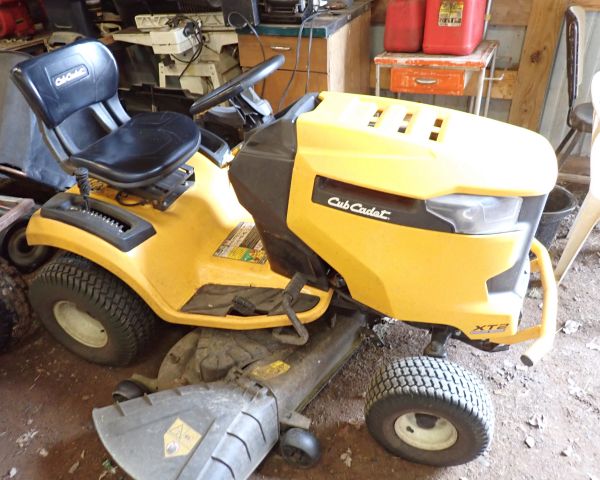 Auction listing photo