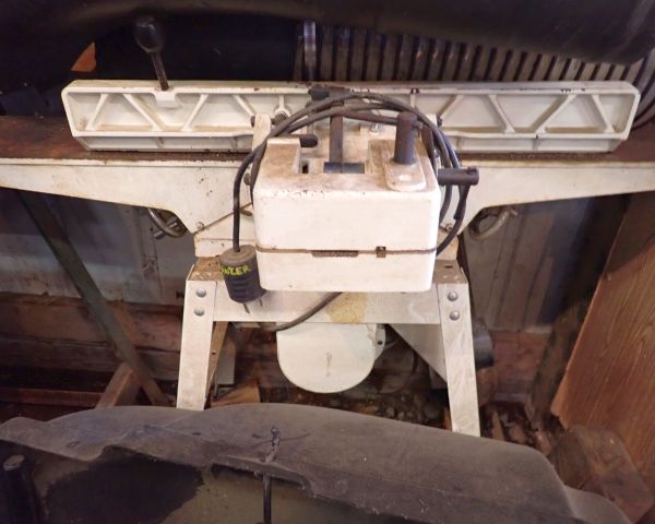 Auction listing photo