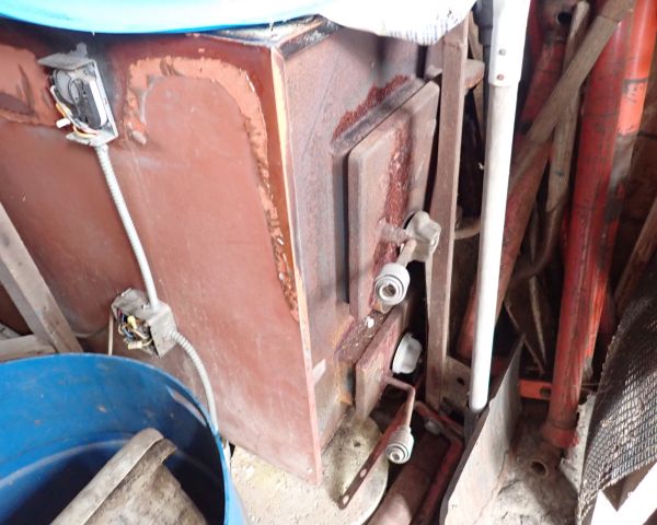 Auction listing photo