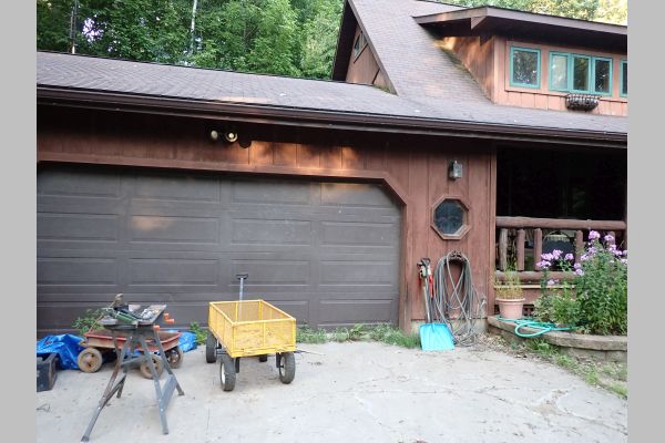 Auction listing photo