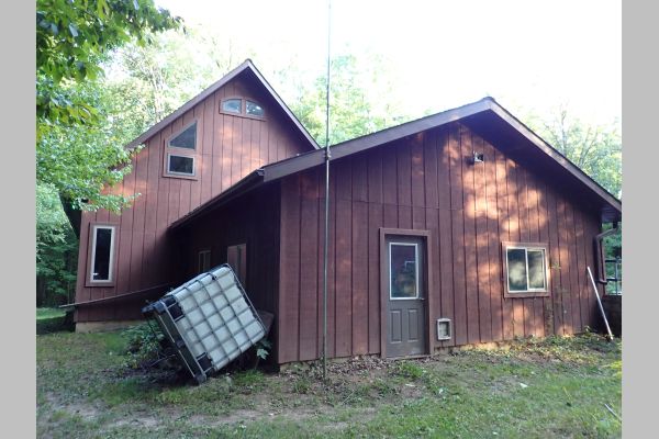 Auction listing photo