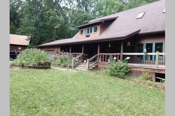 Auction listing photo