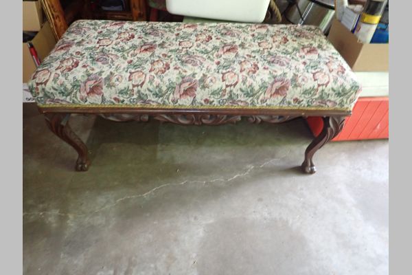 Auction listing photo