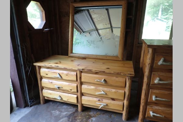 Auction listing photo