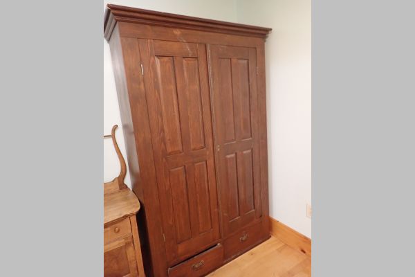 Auction listing photo