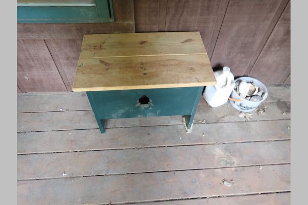 Auction listing photo