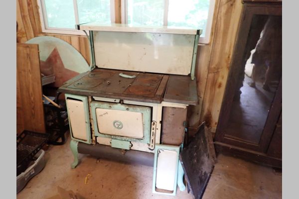 Auction listing photo