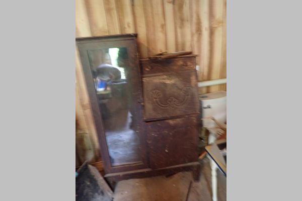 Auction listing photo