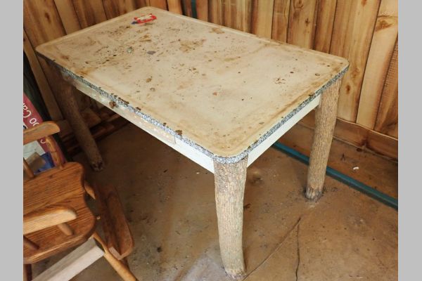 Auction listing photo
