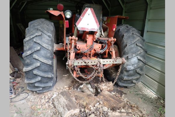Auction listing photo