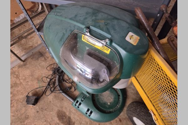 Auction listing photo