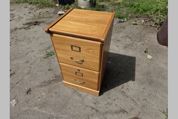 Auction listing photo