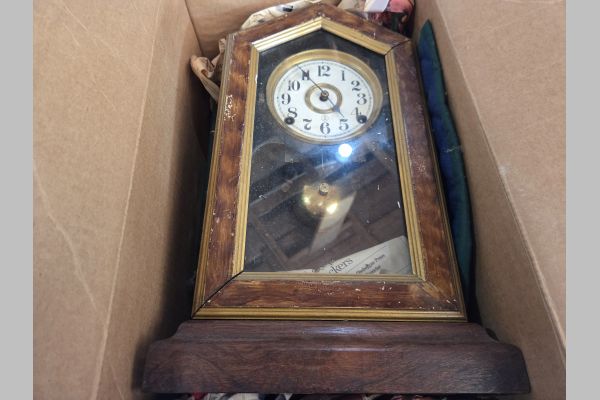 Auction listing photo