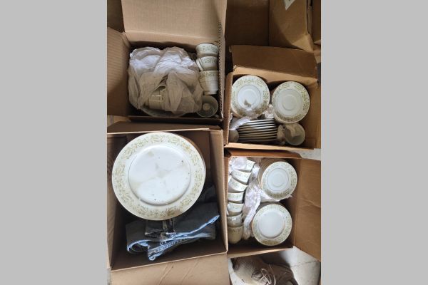 Auction listing photo