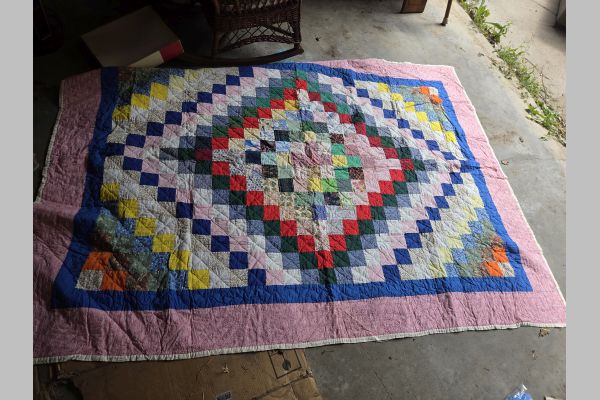 Auction listing photo