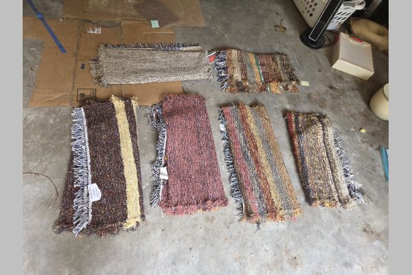 Auction listing photo