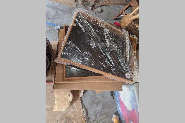 Auction listing photo
