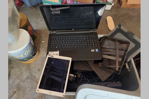 Auction listing photo
