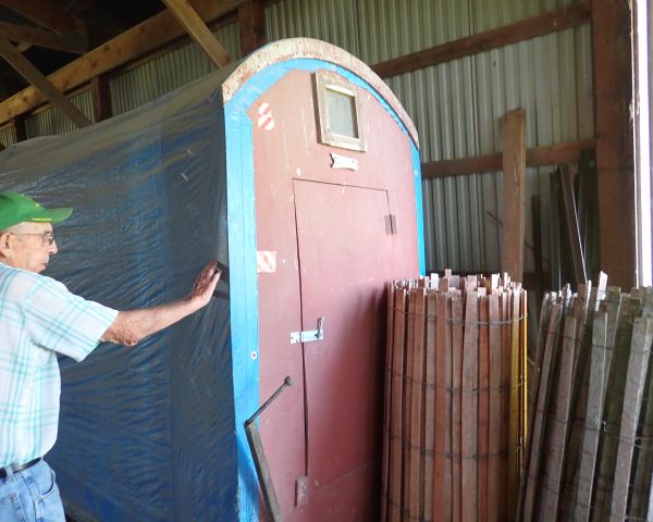 Auction listing photo